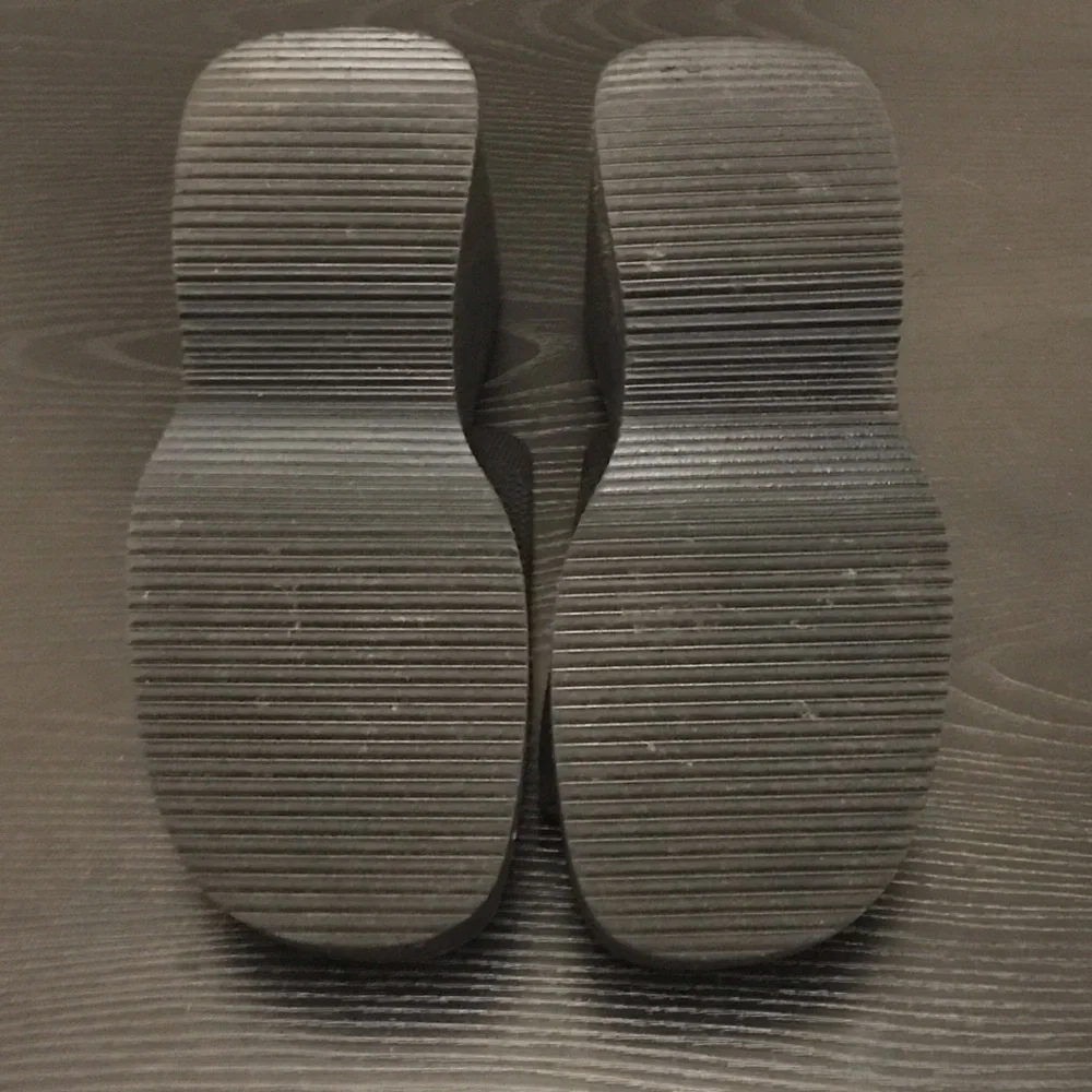 Chic Black Platform Slides | Minimalist Streetwear Wedge Sandals (EU 41 / US 10)